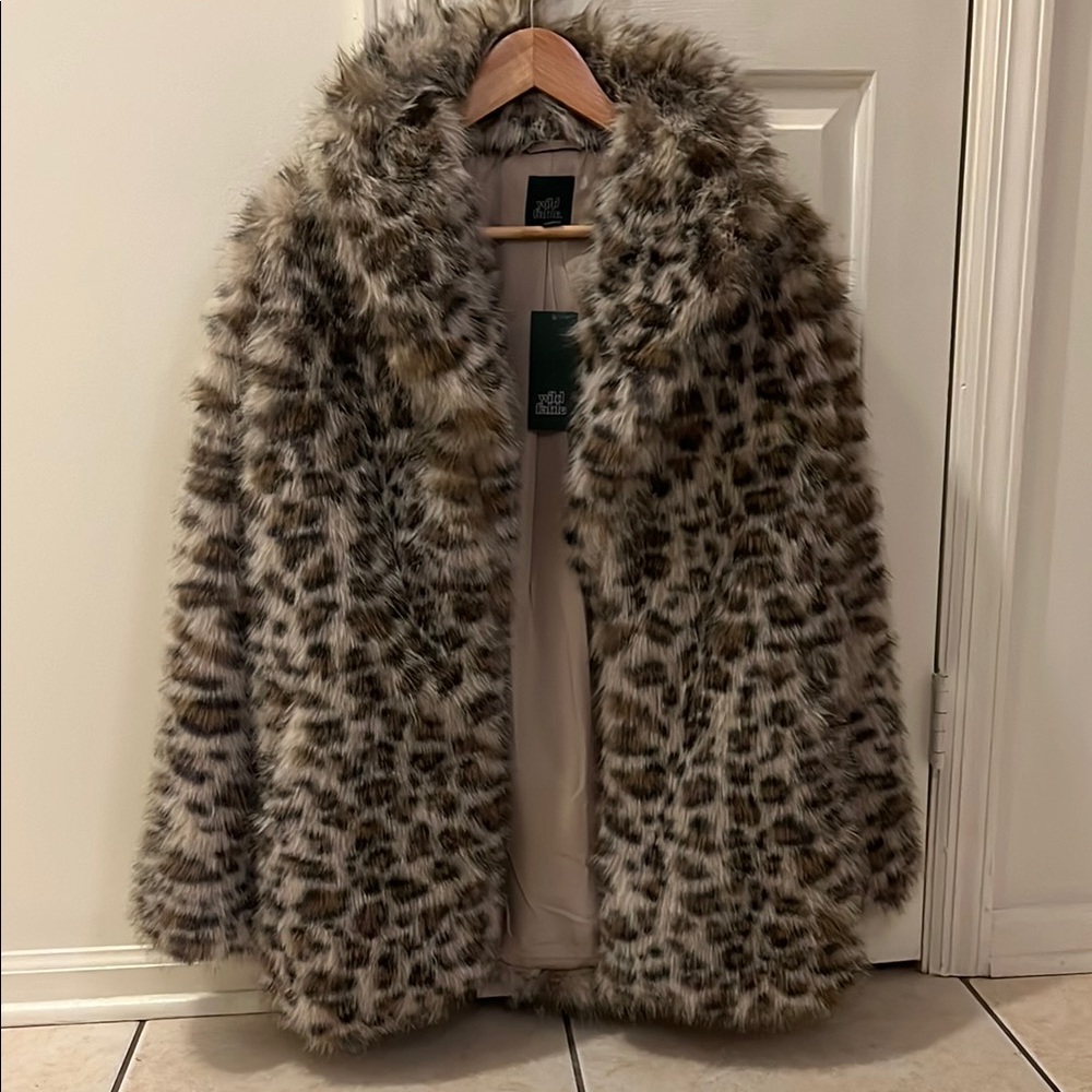 Chic Leopard Print Faux Fur Coat